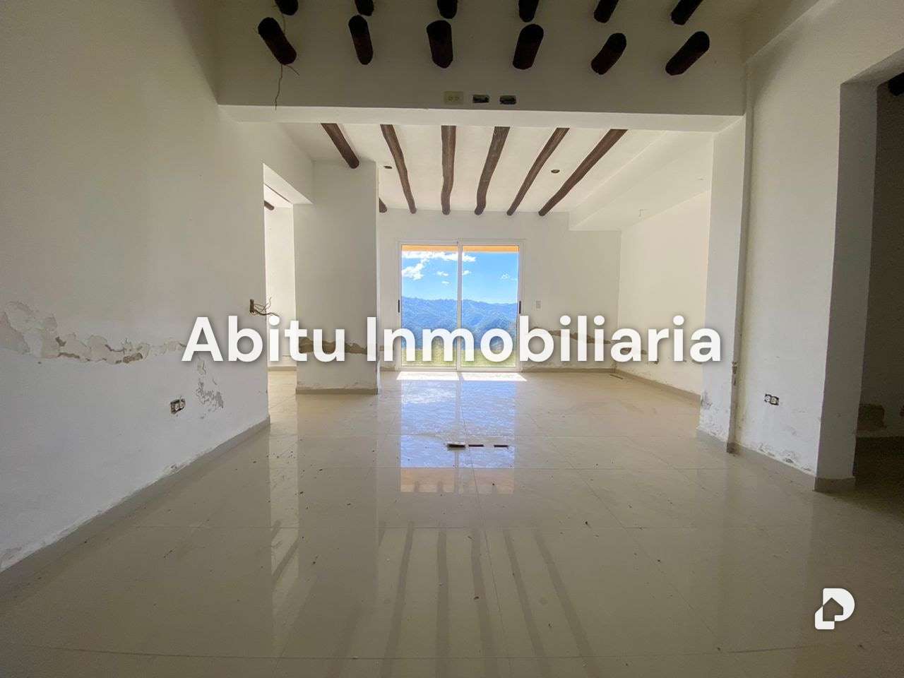 Casa en La Lagunita, Caracas – 18