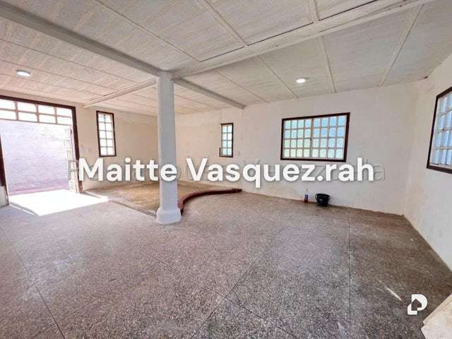 Casa en Urbanizacion Santa Rosalia, Cagua – 3