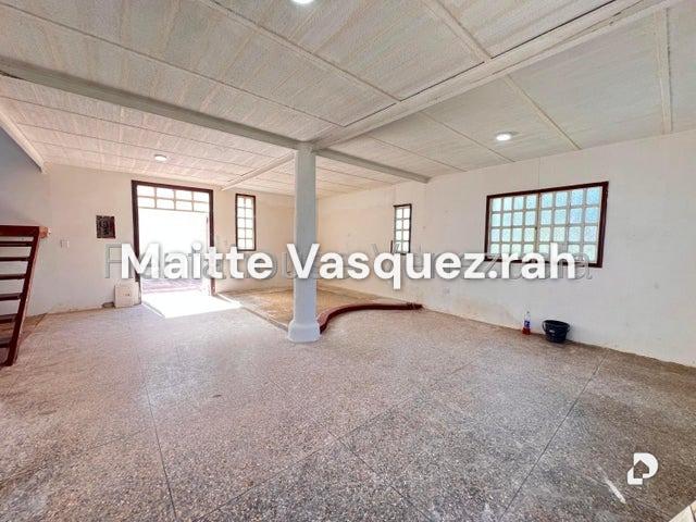 Casa en Urbanizacion Santa Rosalia, Cagua – 2