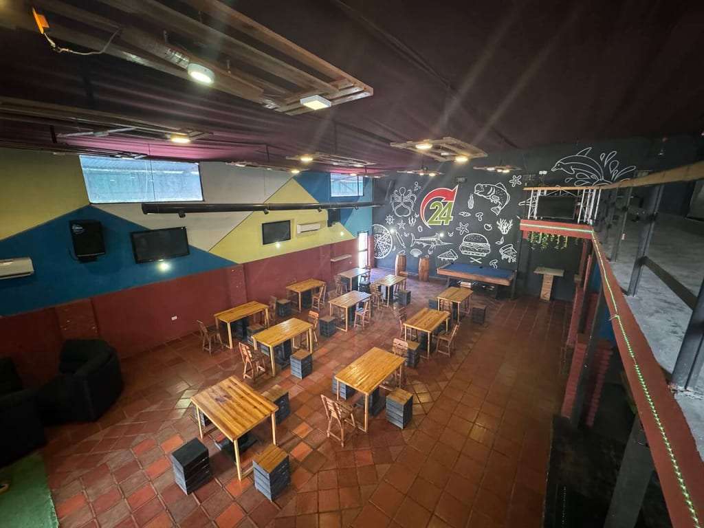 Local comercial en Circunvalación No. 1, Maracaibo - 1
