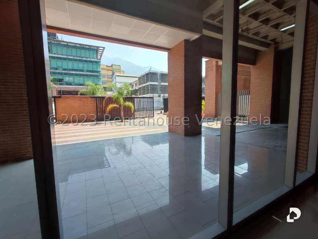 Local comercial en Boleíta Norte, Caracas – 11