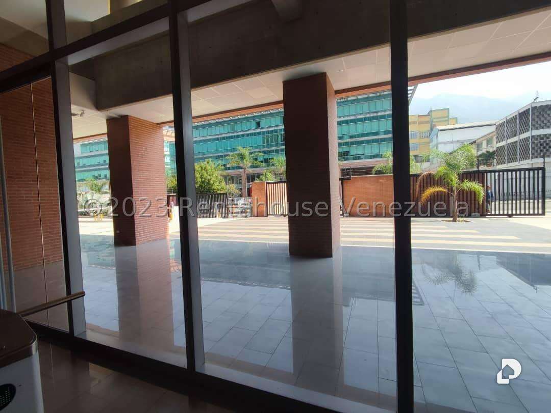 Local comercial en Boleíta Norte, Caracas – 10