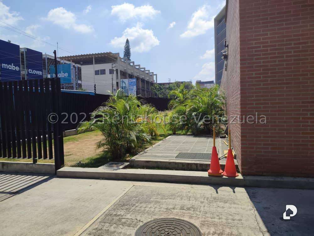 Local comercial en Boleíta Norte, Caracas – 6