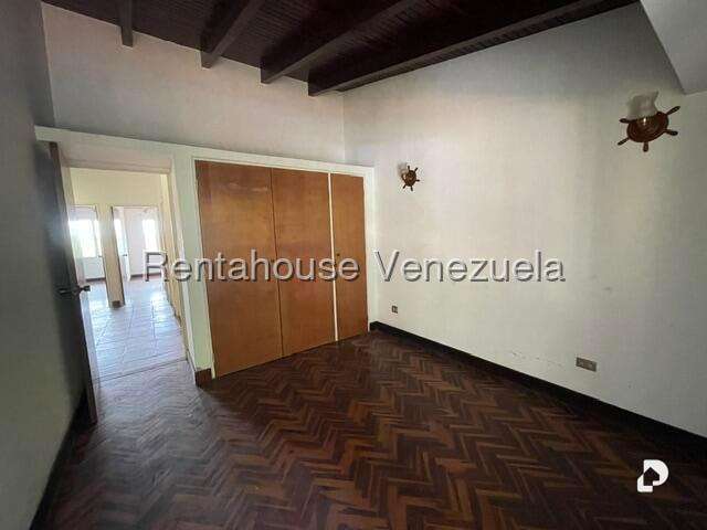 Casa en La Lagunita Country Club, Caracas – 24
