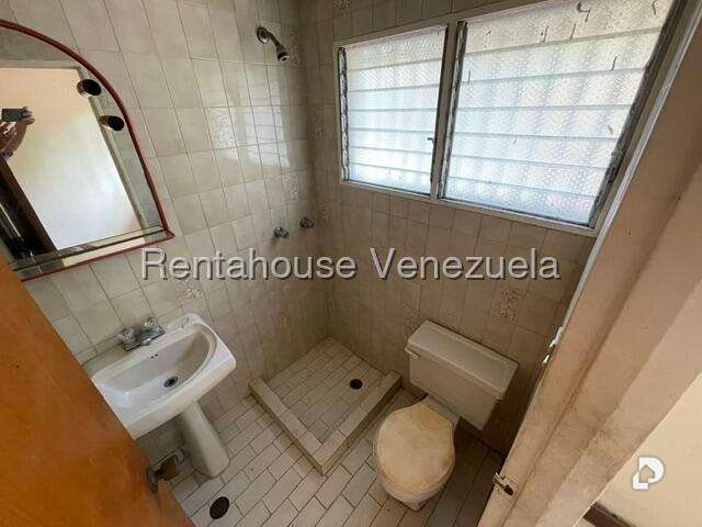 Casa en La Lagunita Country Club, Caracas – 17