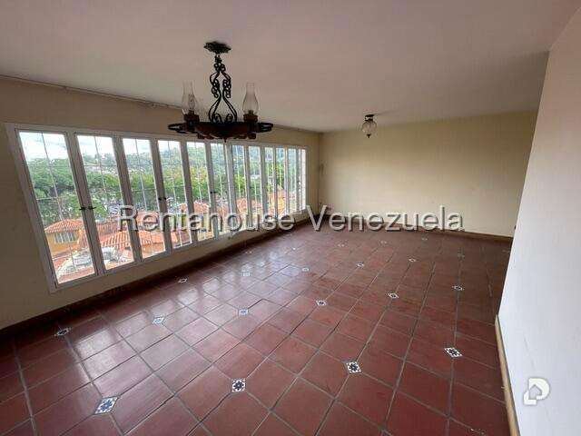 Casa en La Lagunita Country Club, Caracas – 9