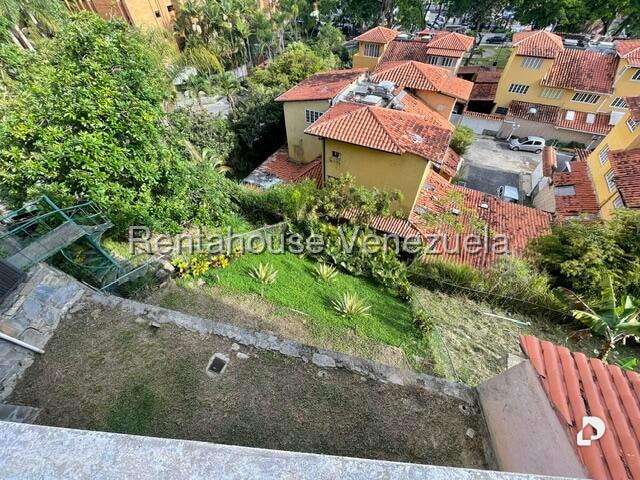 Casa en La Lagunita Country Club, Caracas – 11