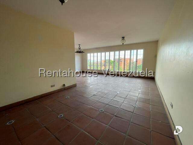 Casa en La Lagunita Country Club, Caracas – 6