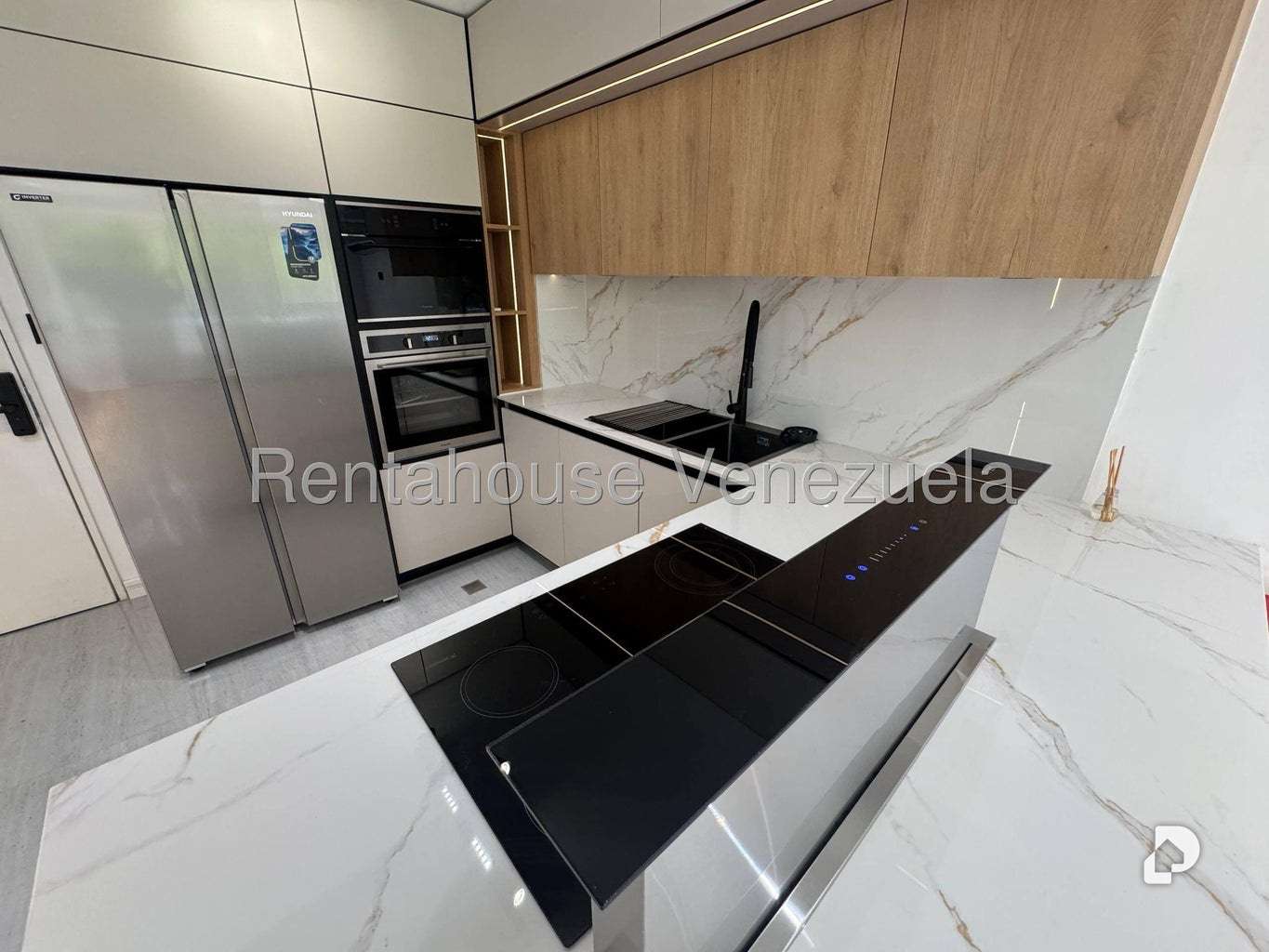 Apartment in Santa Fe Norte, Caracas – 24