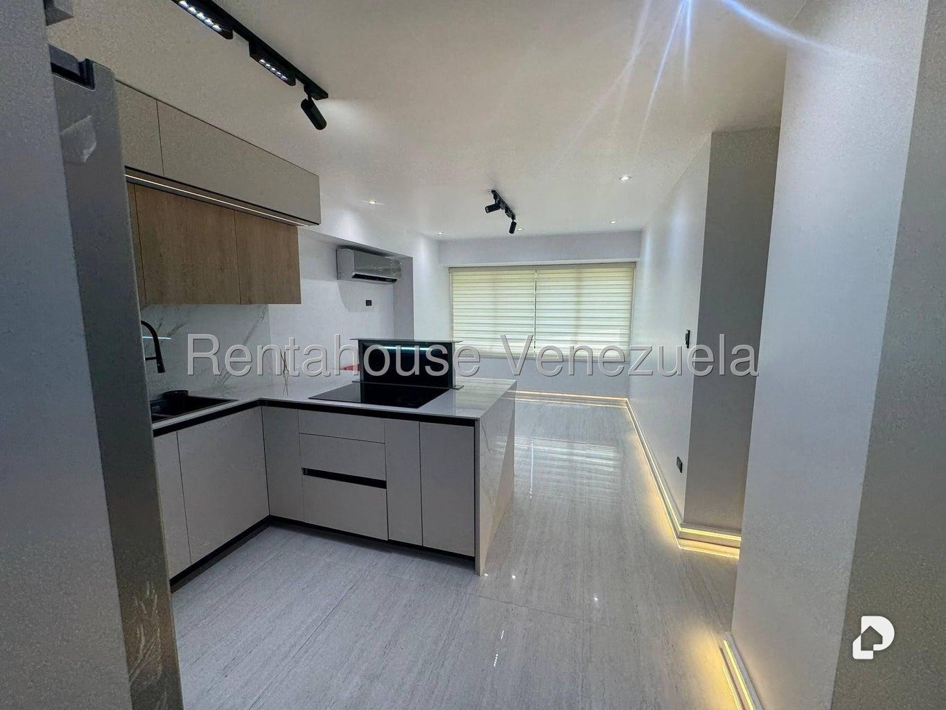 Apartment in Santa Fe Norte, Caracas – 5