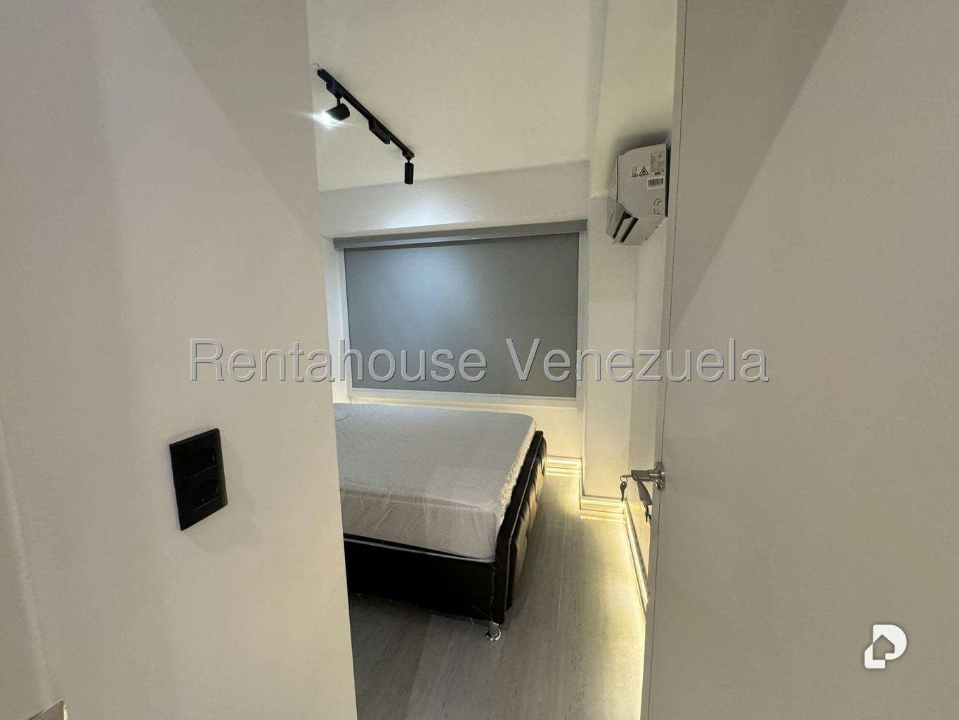 Apartment in Santa Fe Norte, Caracas – 29
