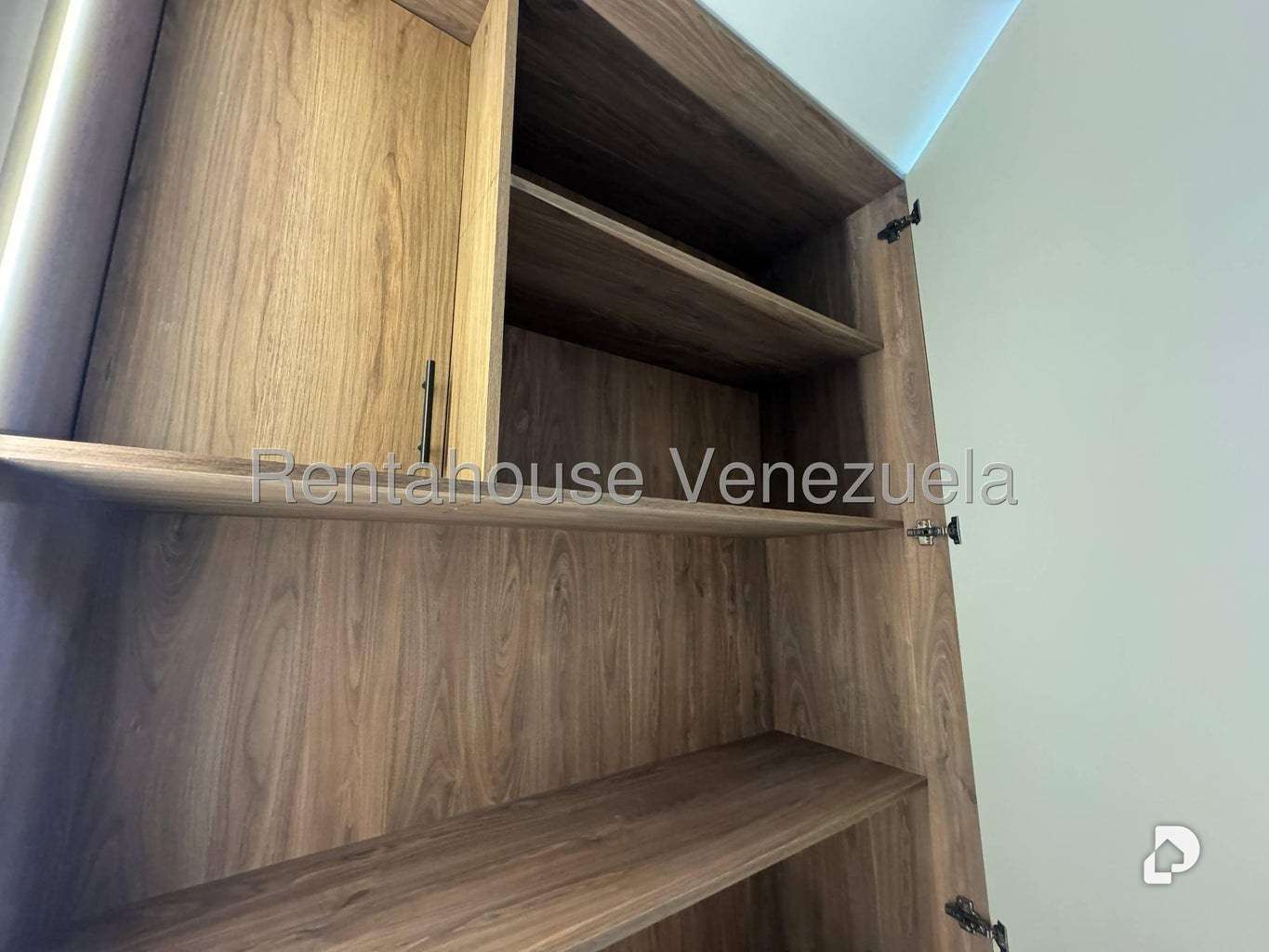 Apartment in Santa Fe Norte, Caracas – 27