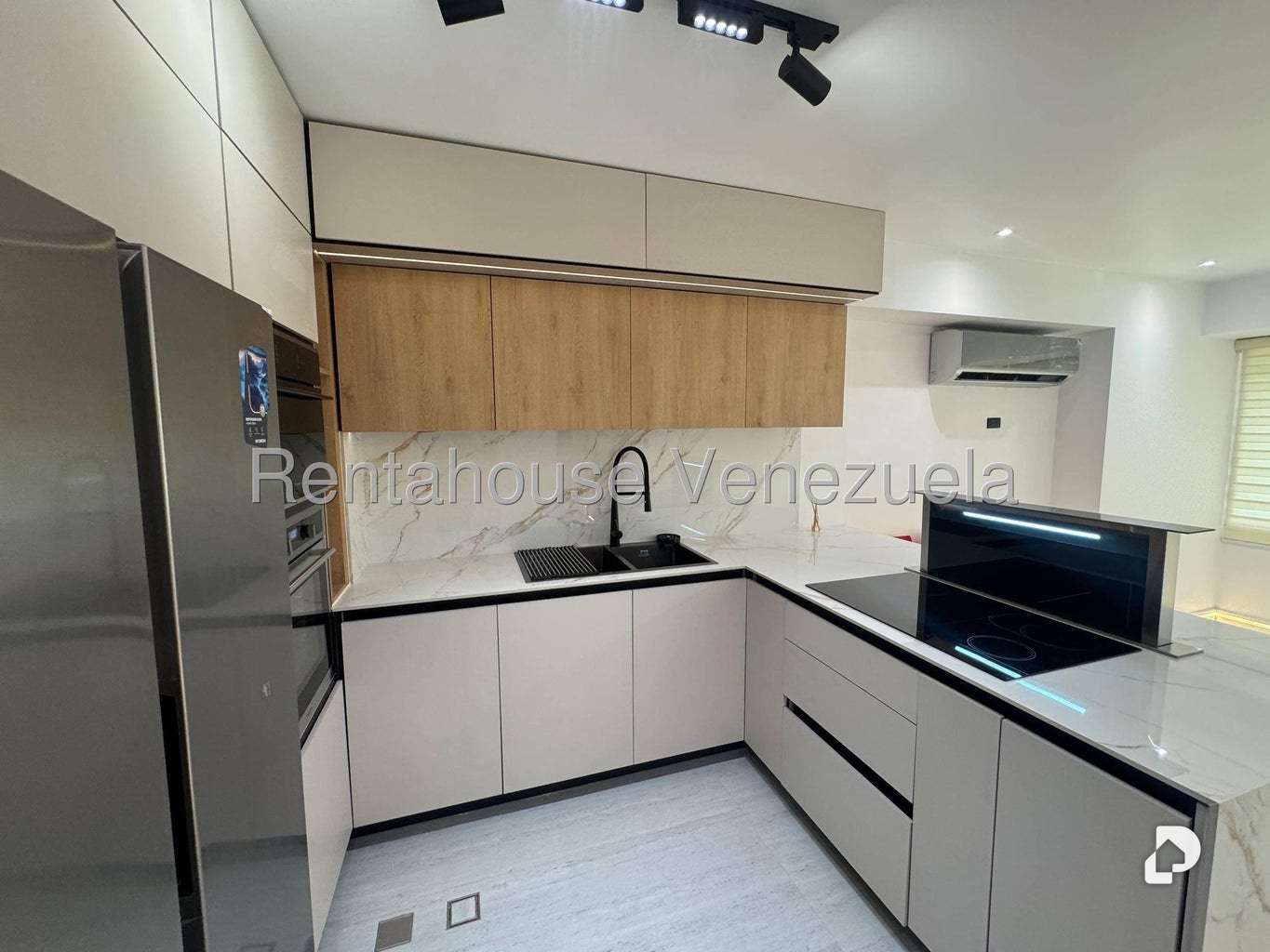 Apartment in Santa Fe Norte, Caracas – 6