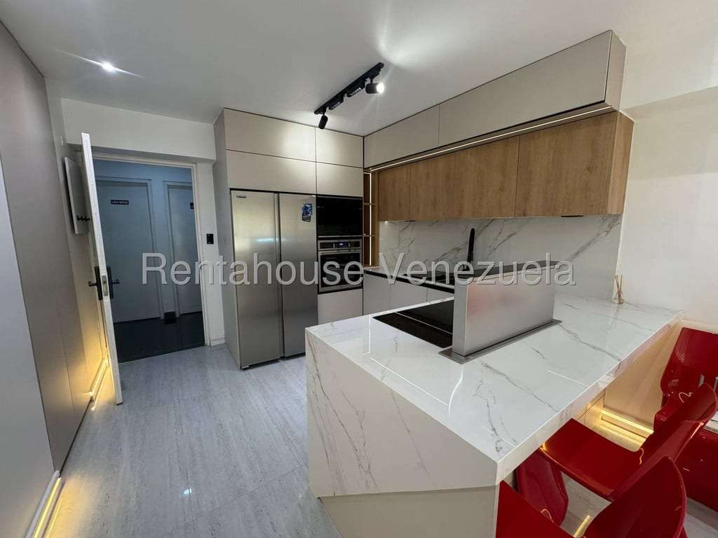 Apartamento en Santa Fe Norte, Caracas