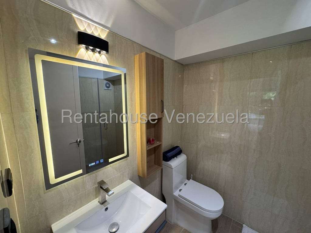 Apartamento en Santa Fe Norte, Caracas
