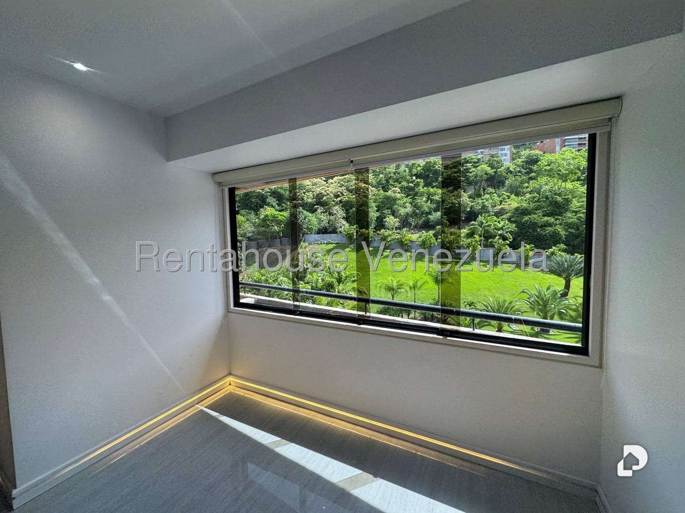 Apartment in Santa Fe Norte, Caracas – 19