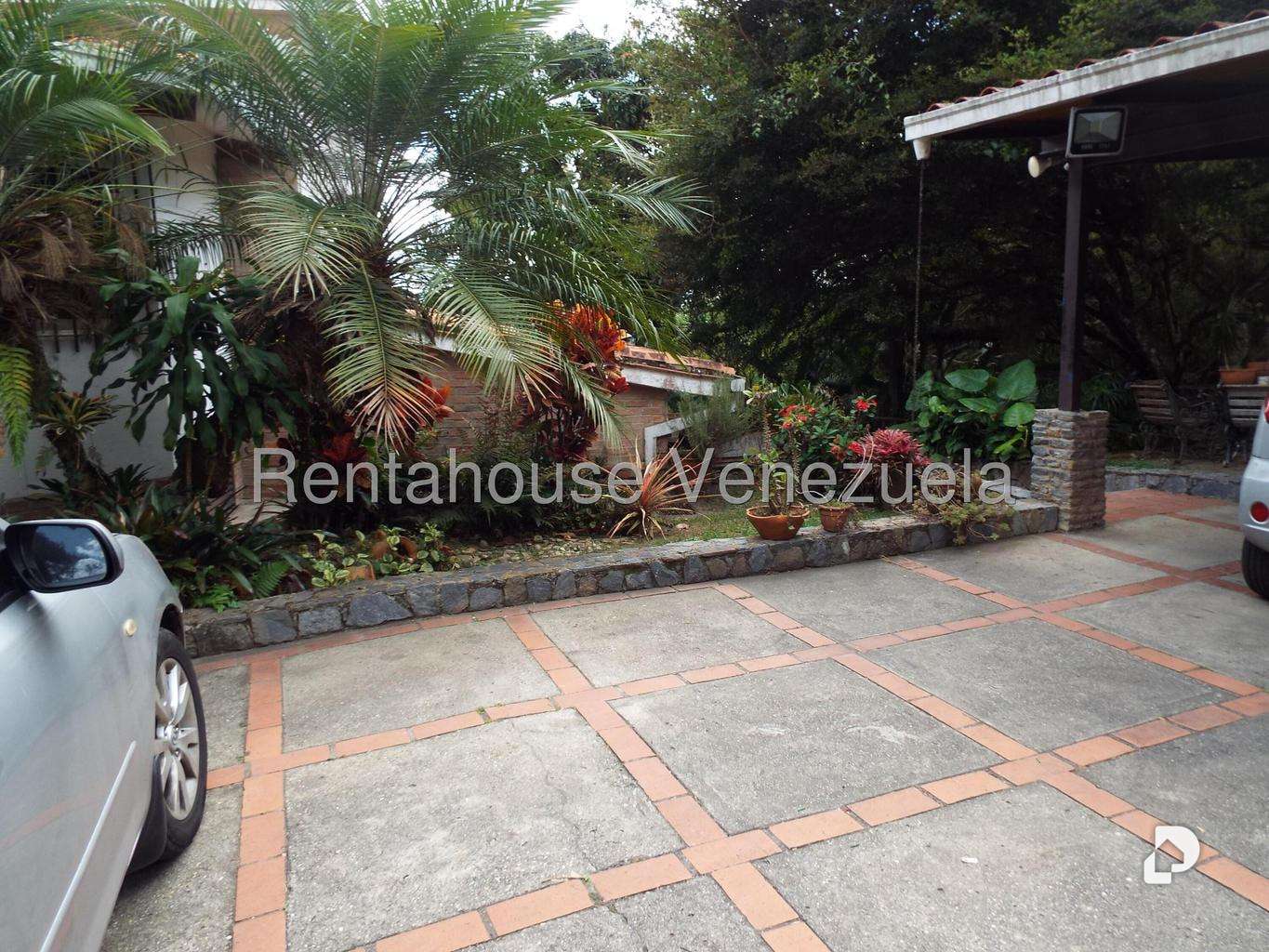 Casa en Loma Larga, Caracas – 10
