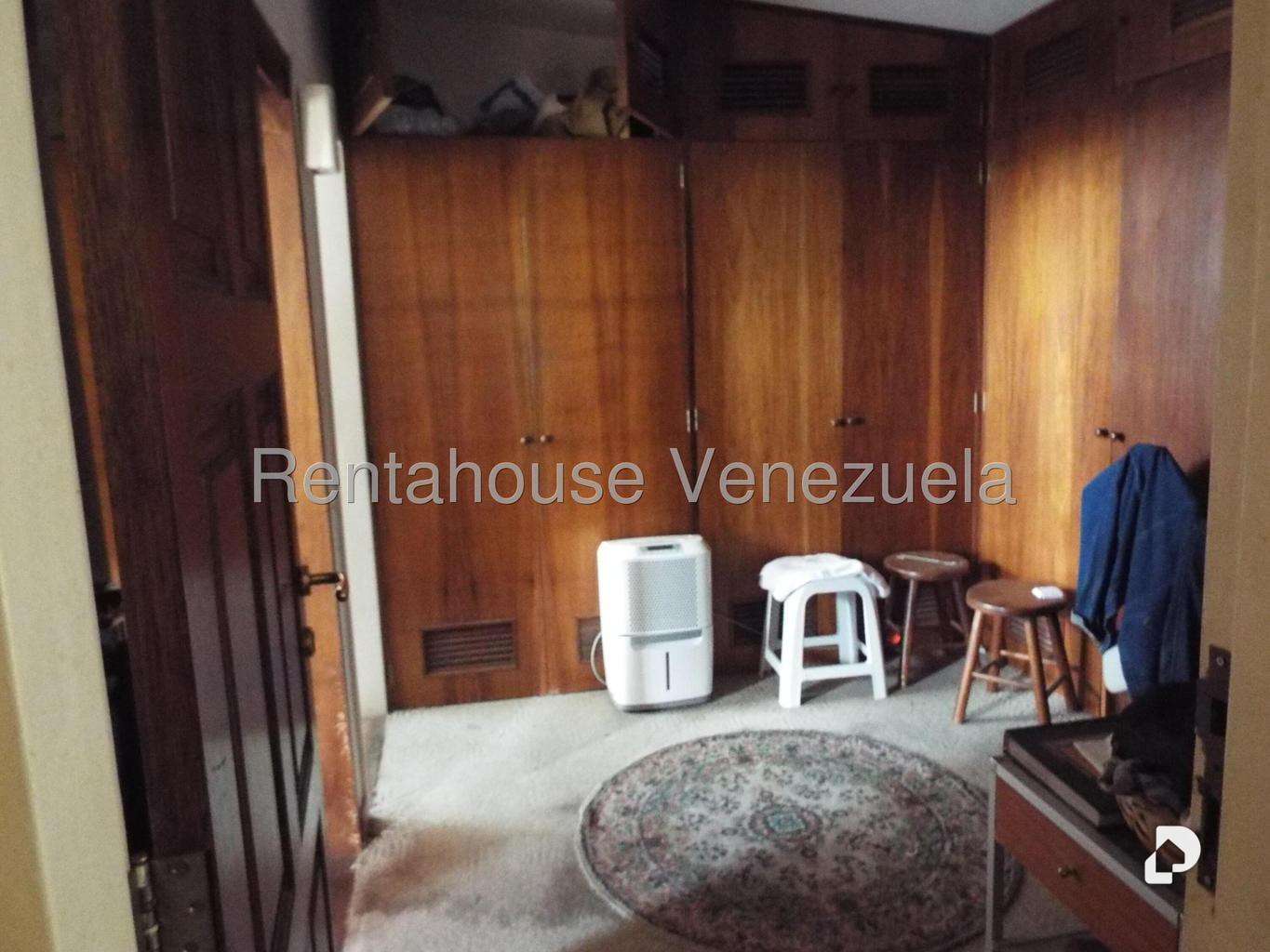 Casa en Loma Larga, Caracas – 34
