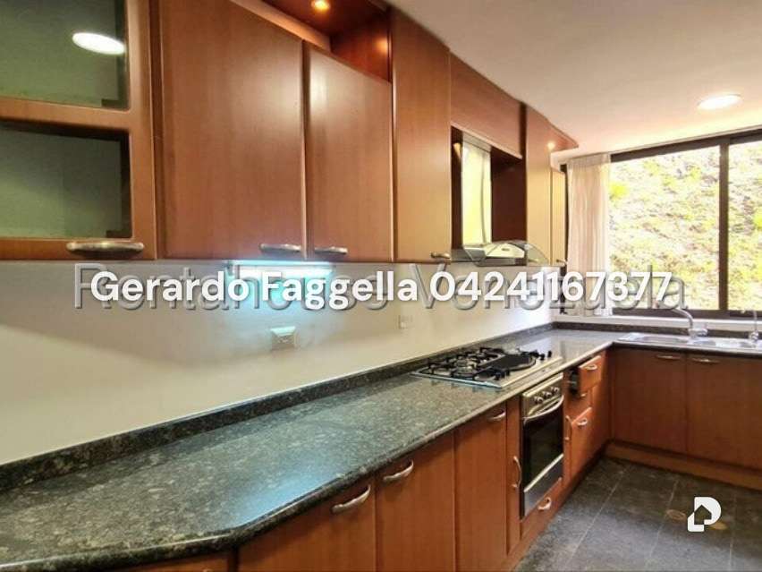 Apartamento en Lomas de La Alameda, Caracas – 11
