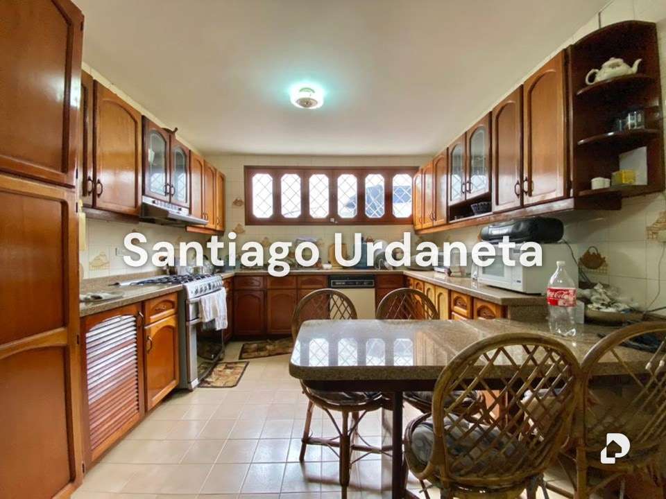 Casa en Colinas de Bello Monte, Caracas – 11
