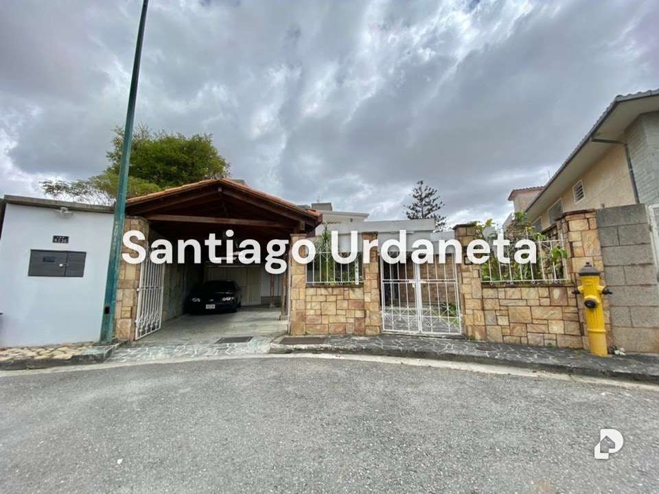 Casa en Colinas de Bello Monte, Caracas – 17
