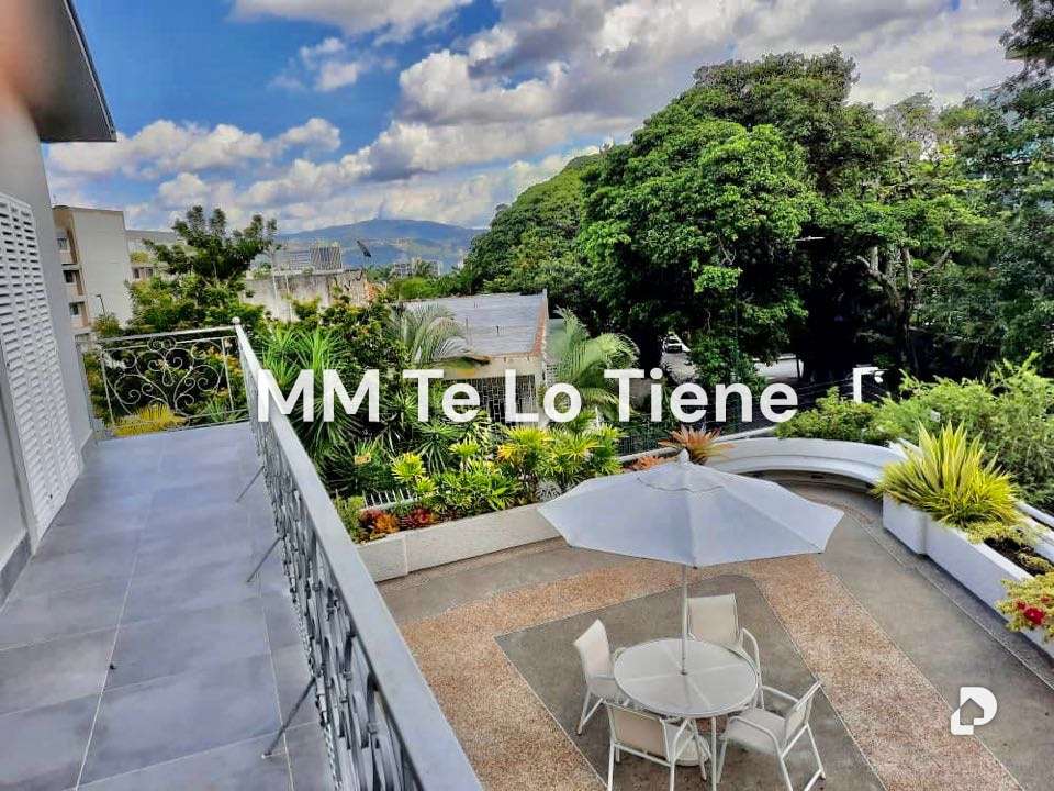 House in Altamira, Caracas – 19