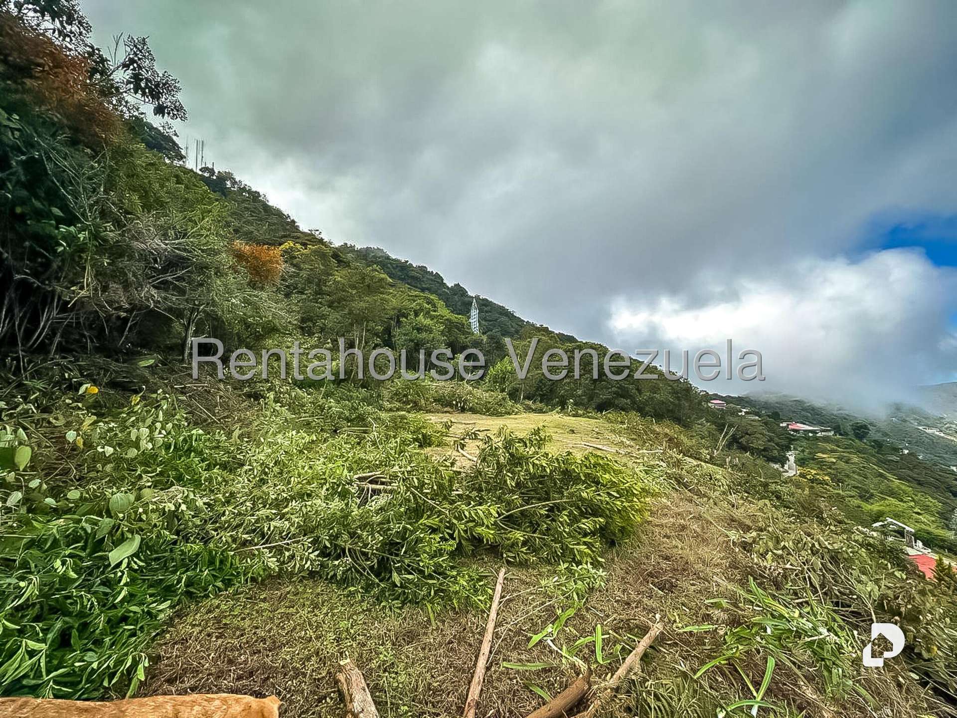 Local comercial en Galipan, Caracas – 21