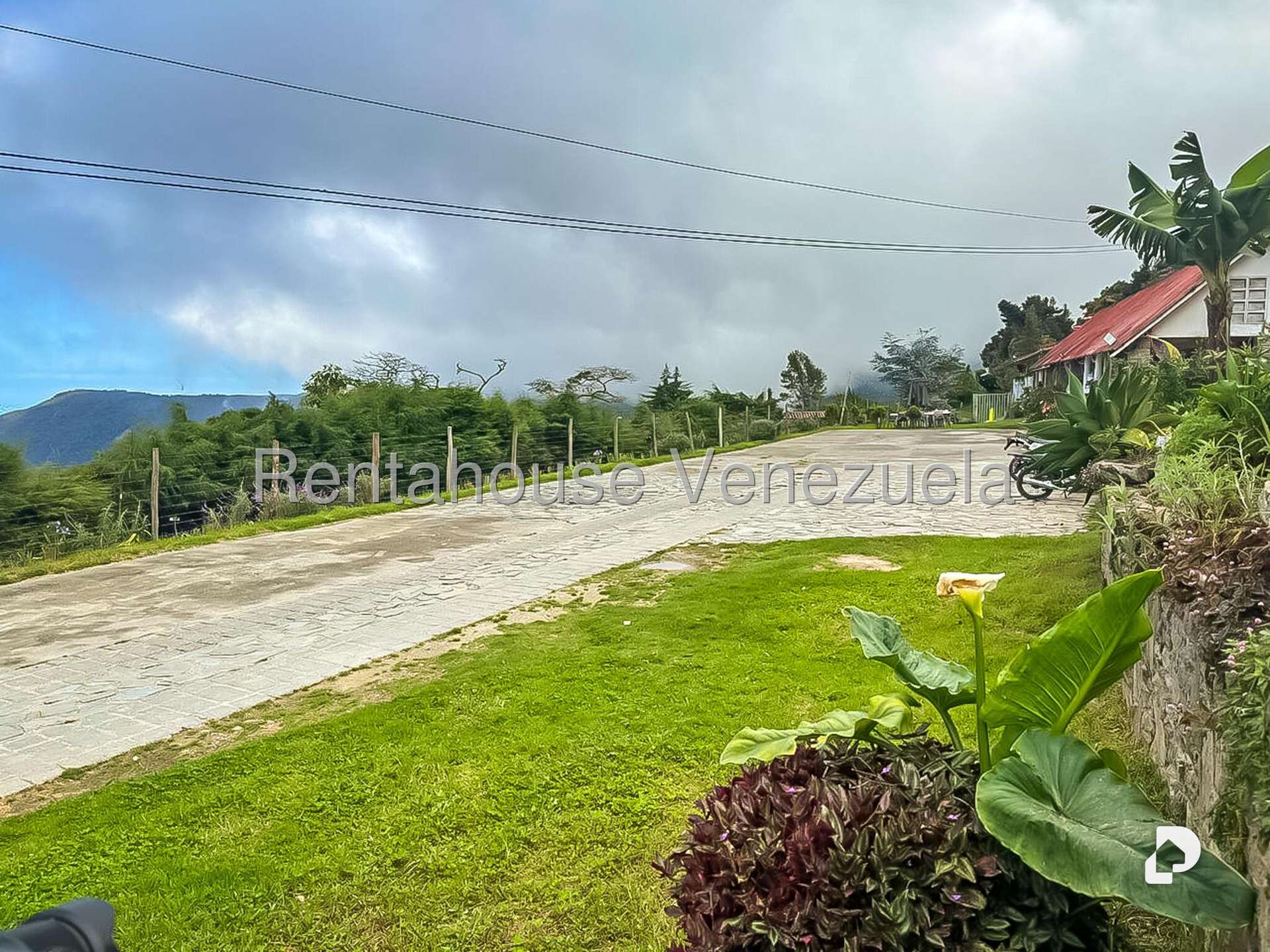 Local comercial en Galipan, Caracas – 8