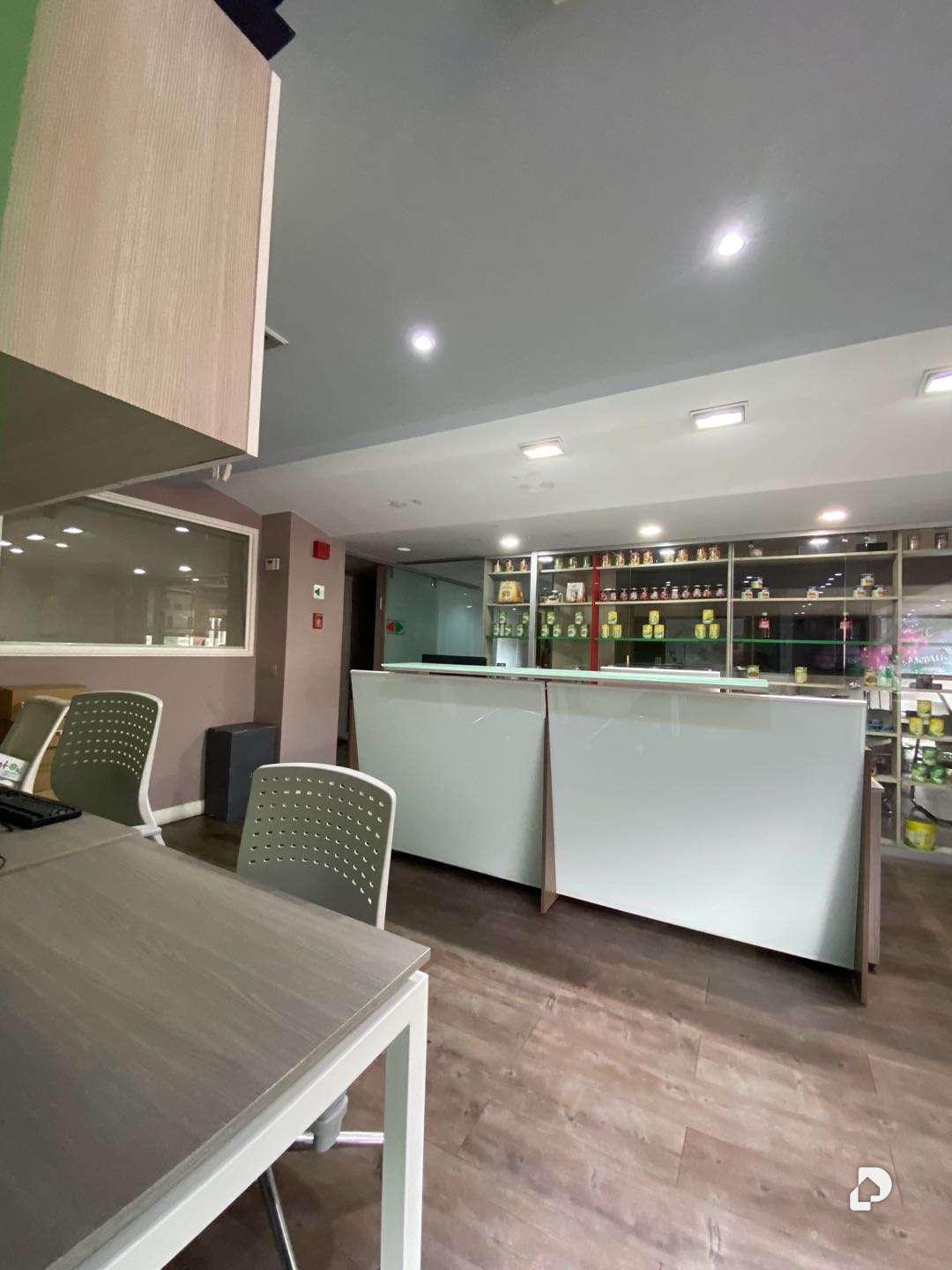 Office in Los Dos Caminos, Caracas – 9