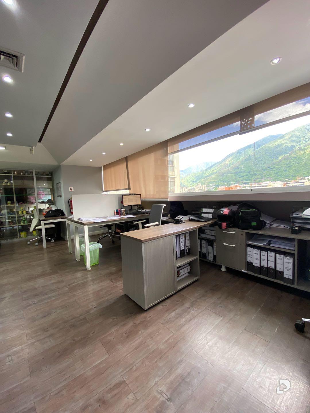 Office in Los Dos Caminos, Caracas – 2