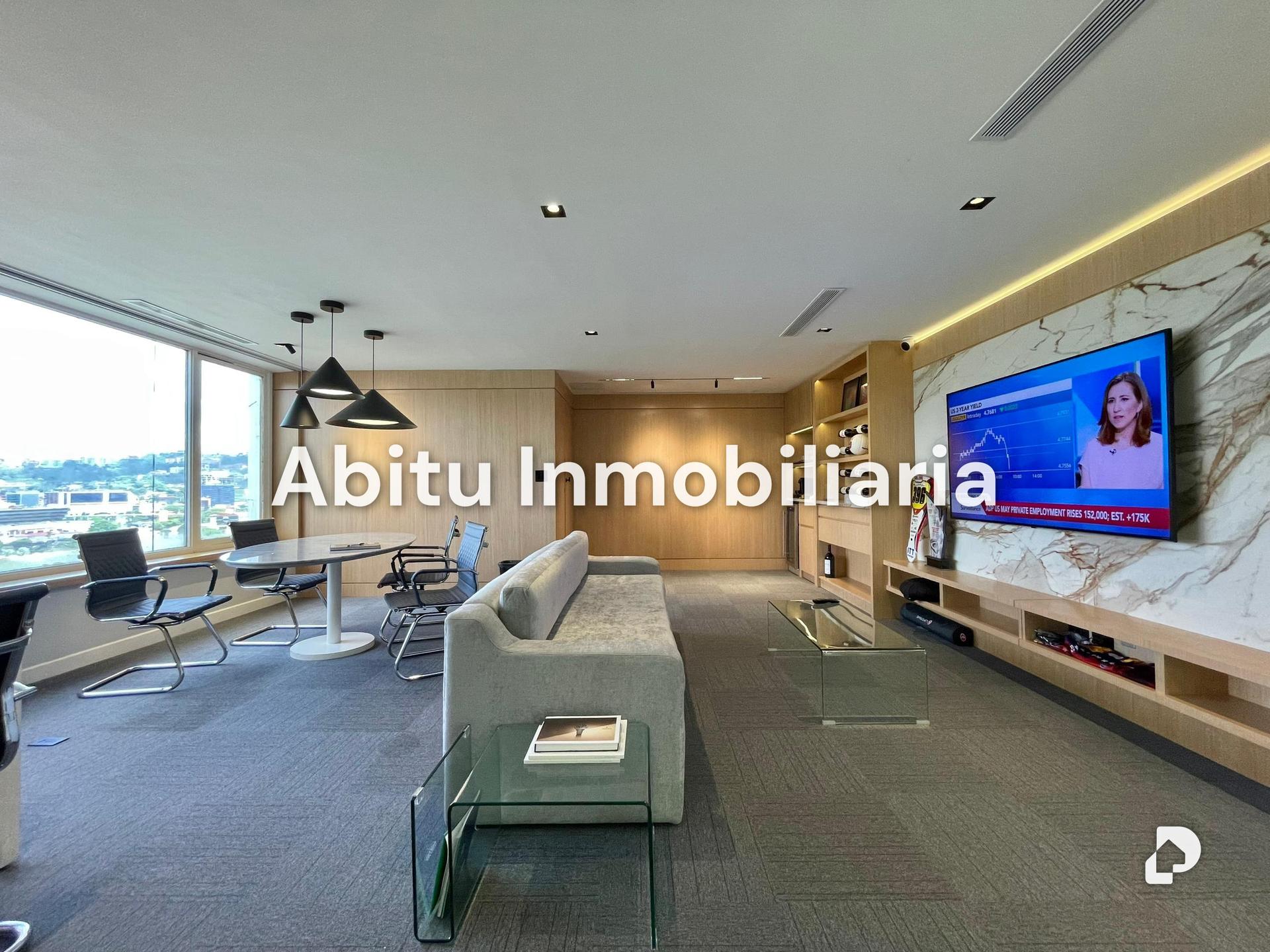 Office in Chacao, Caracas – 1