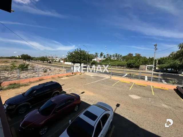 Local comercial en Avenida Fuerzas Armadas, Maracaibo – 6