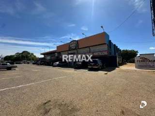 Local comercial en Avenida Fuerzas Armadas, Maracaibo – 16