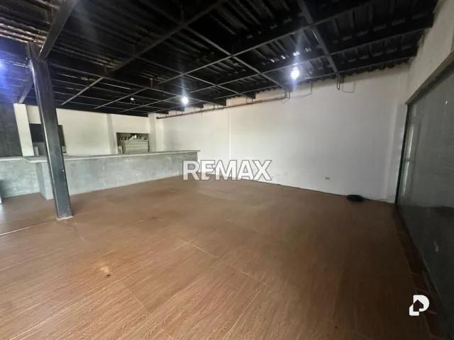 Local comercial en Avenida Fuerzas Armadas, Maracaibo – 1