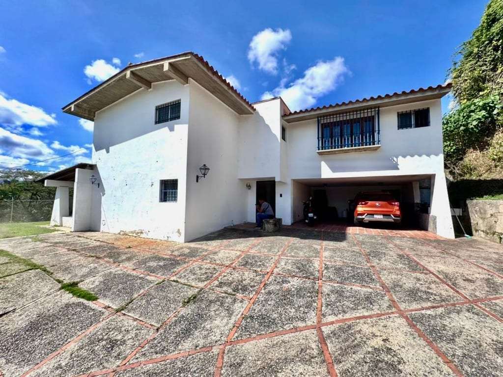Terreno en Valle Arriba, Caracas - 1