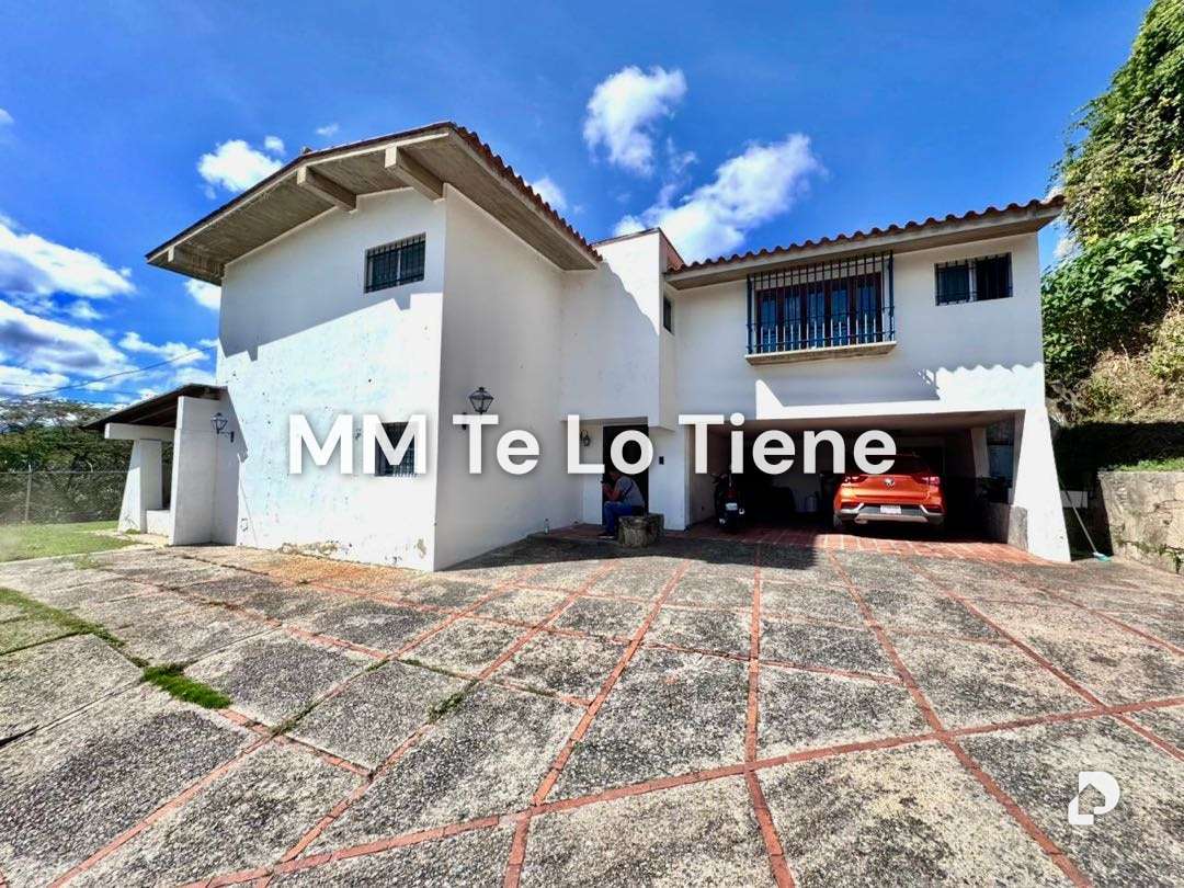 Terreno en Valle Arriba, Caracas – 1
