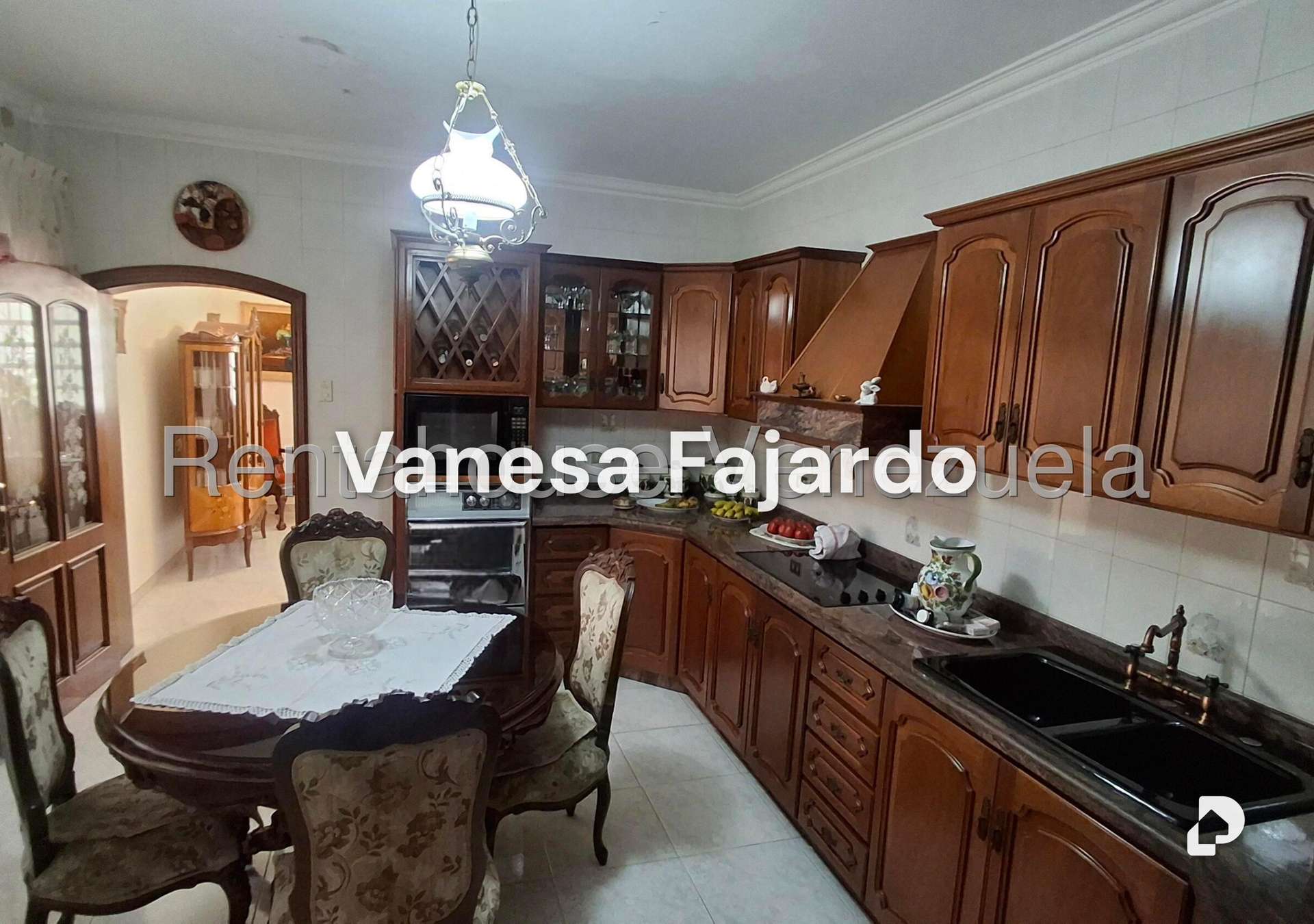 Casa en La Paz, Caracas – 15