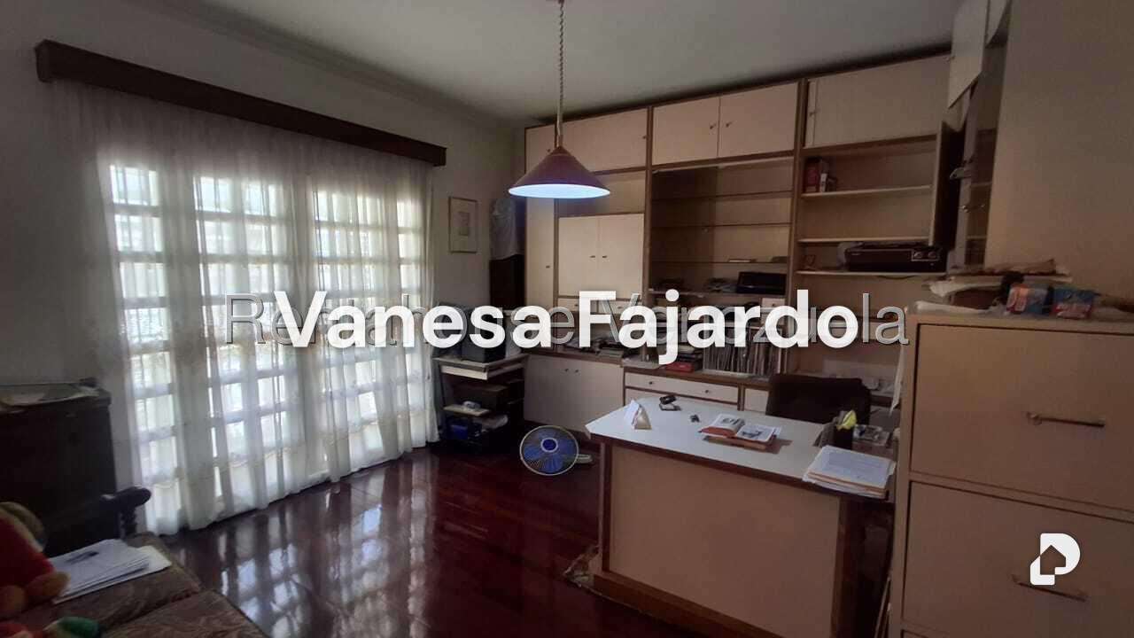 Casa en La Paz, Caracas – 14