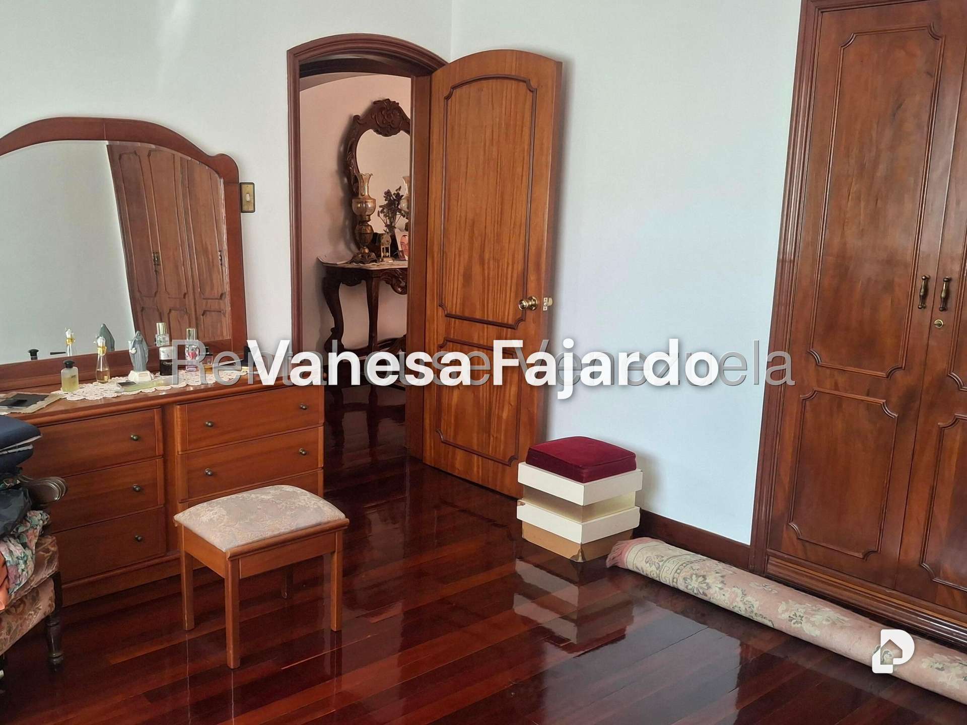 Casa en La Paz, Caracas – 30