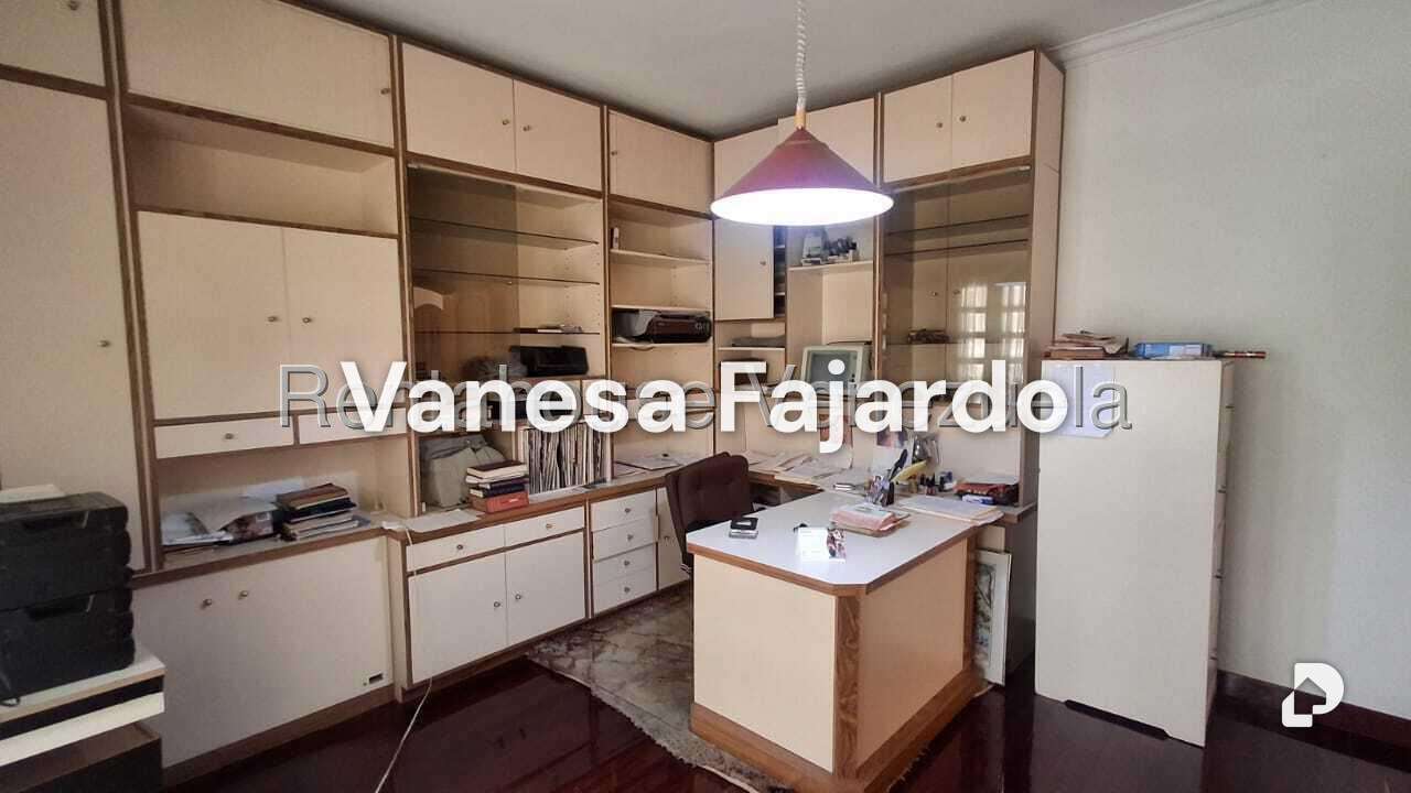 Casa en La Paz, Caracas – 19