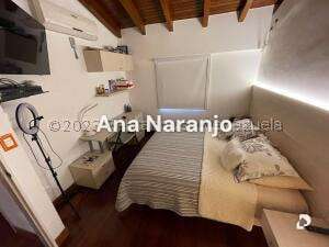 Casa en Alto Prado, Caracas – 19