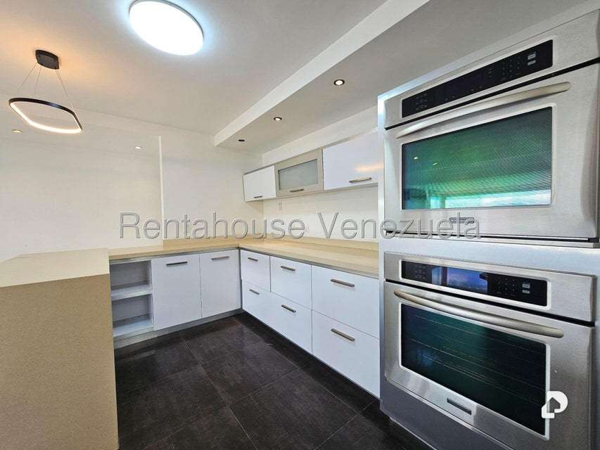 Apartamento en Los Naranjos (del Cafetal), Caracas – 10