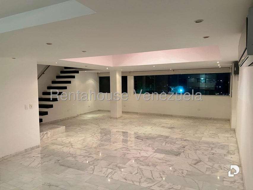 Apartamento en Los Naranjos (del Cafetal), Caracas – 1