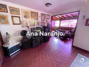 Casa en Alto Prado, Caracas – 14