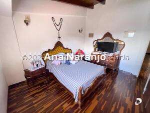 Casa en Alto Prado, Caracas – 27
