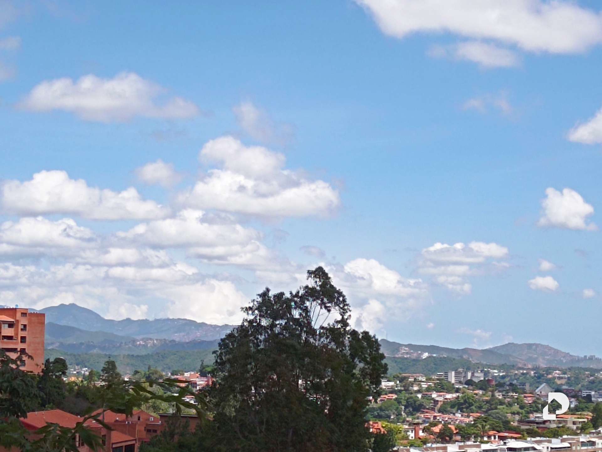 Apartamento en Colinas de La Tahona, Caracas – 17