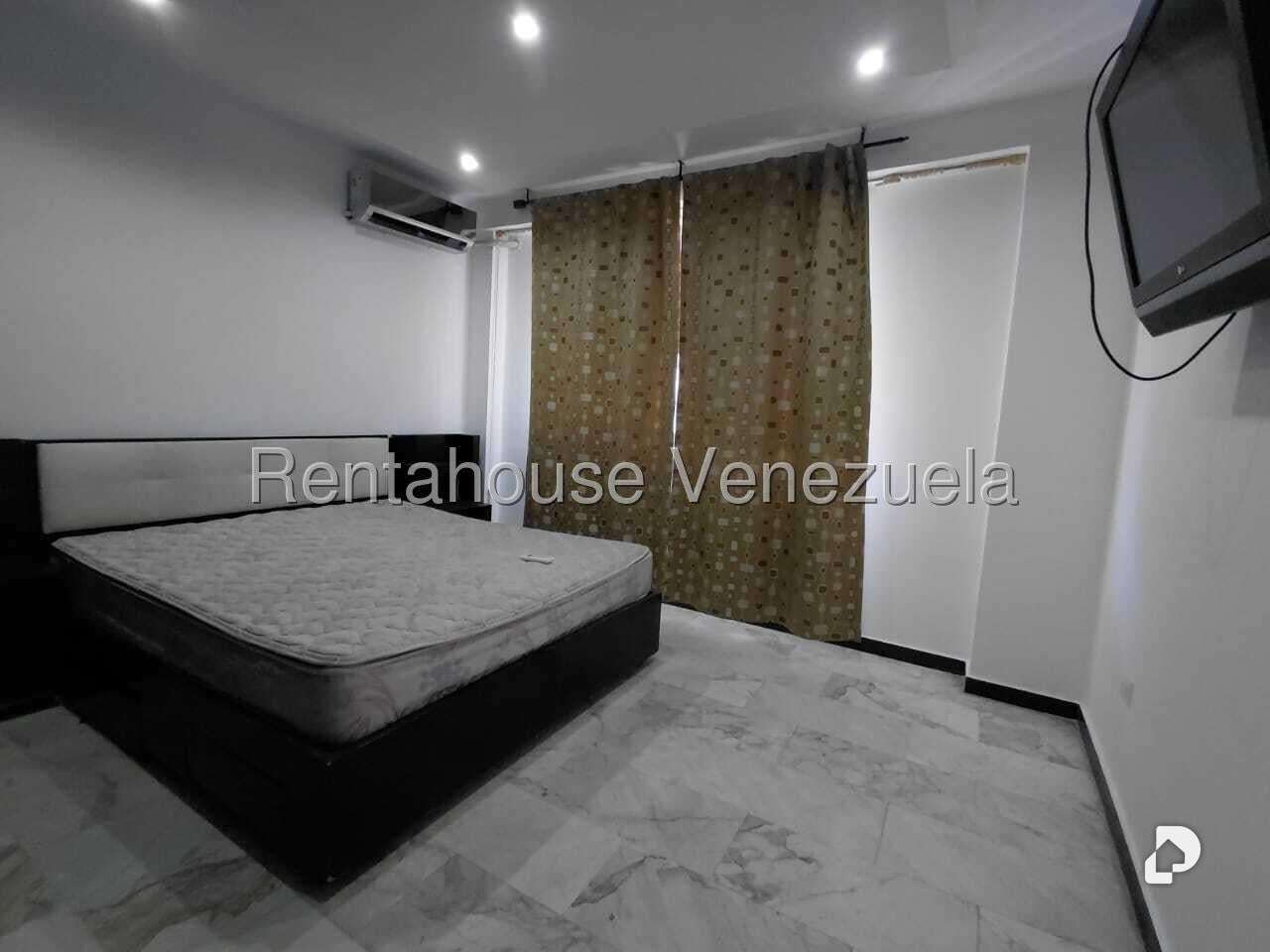 Apartamento en Los Palos Grandes, Caracas – 8