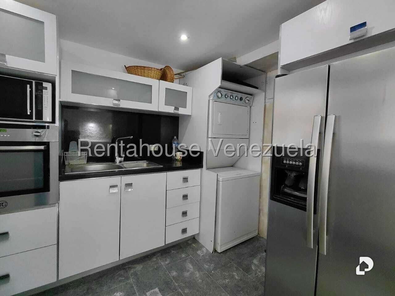 Apartamento en Los Palos Grandes, Caracas – 7