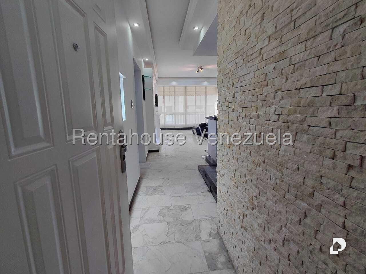 Apartamento en Los Palos Grandes, Caracas – 3