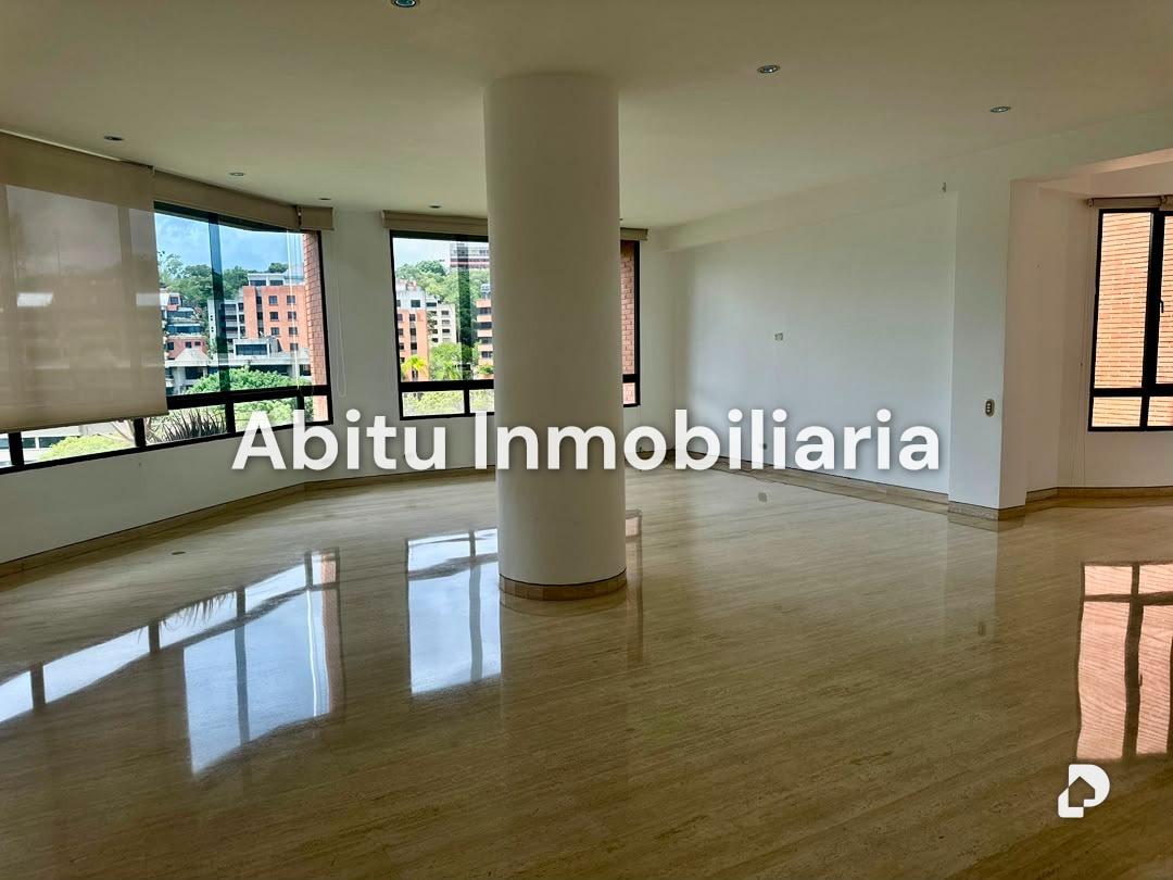 Apartamento en Colinas de Valle Arriba, Caracas – 1